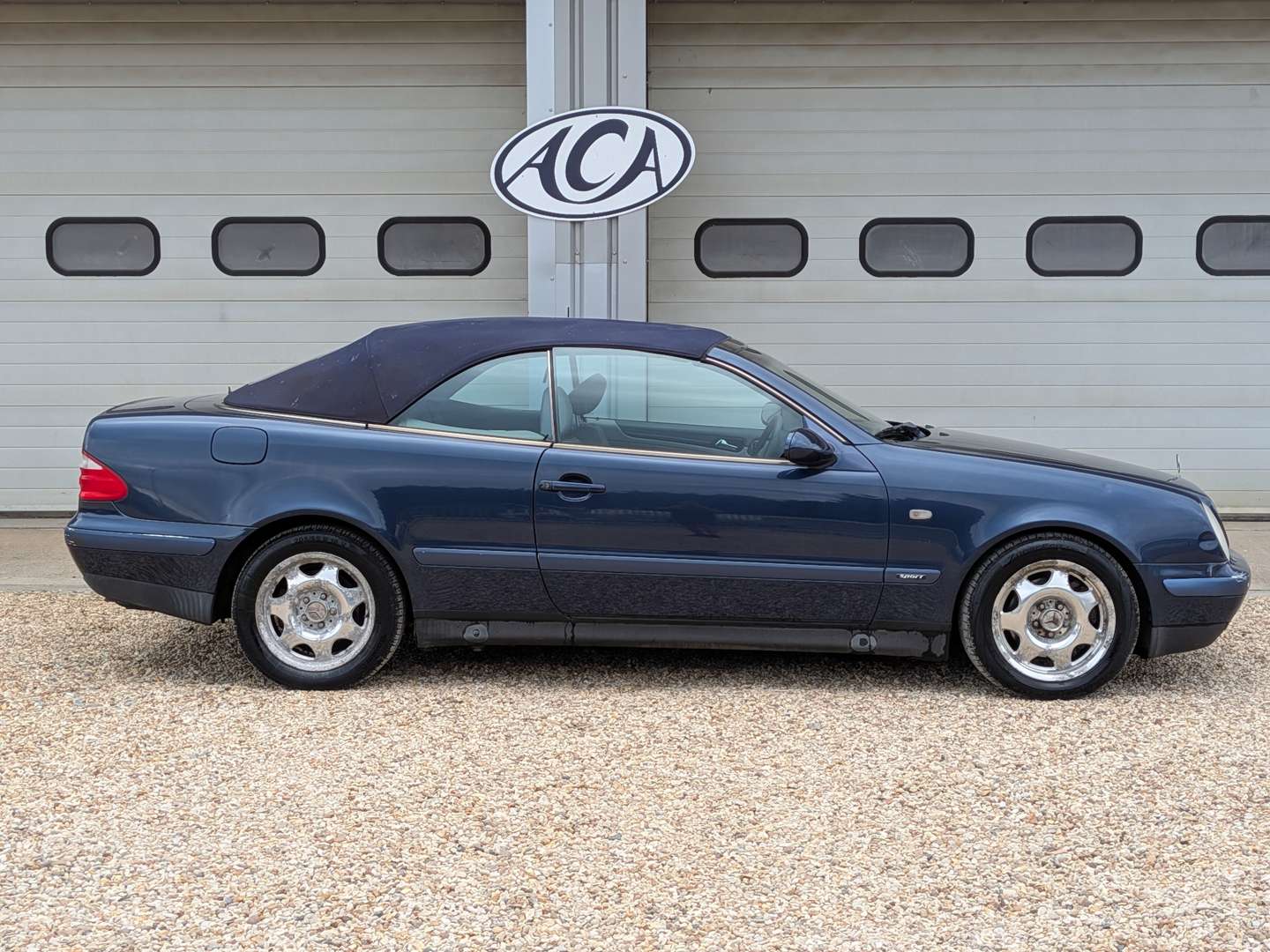 <p>1999 MERCEDES CLK320 A208 SPORT AUTO</p>