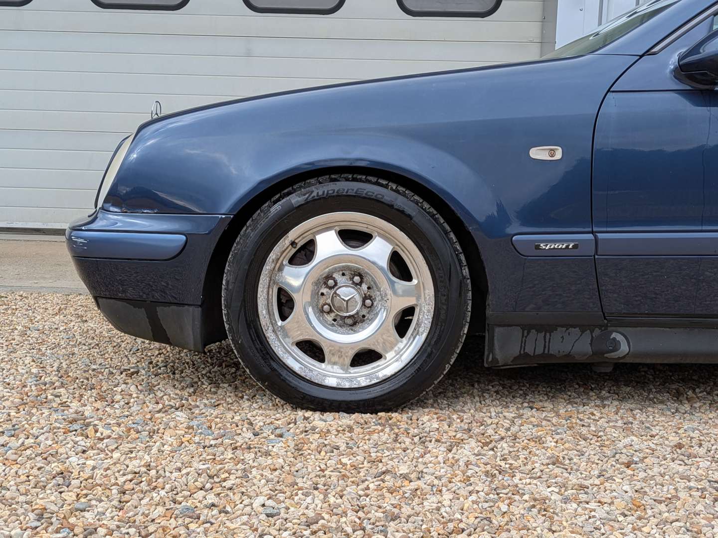 <p>1999 MERCEDES CLK320 A208 SPORT AUTO</p>