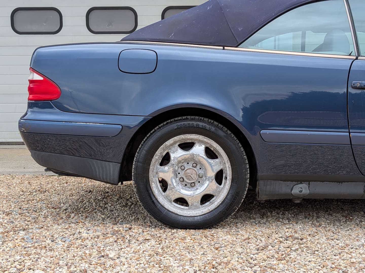 <p>1999 MERCEDES CLK320 A208 SPORT AUTO</p>