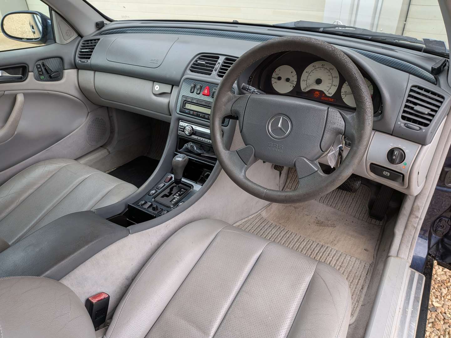 <p>1999 MERCEDES CLK320 A208 SPORT AUTO</p>