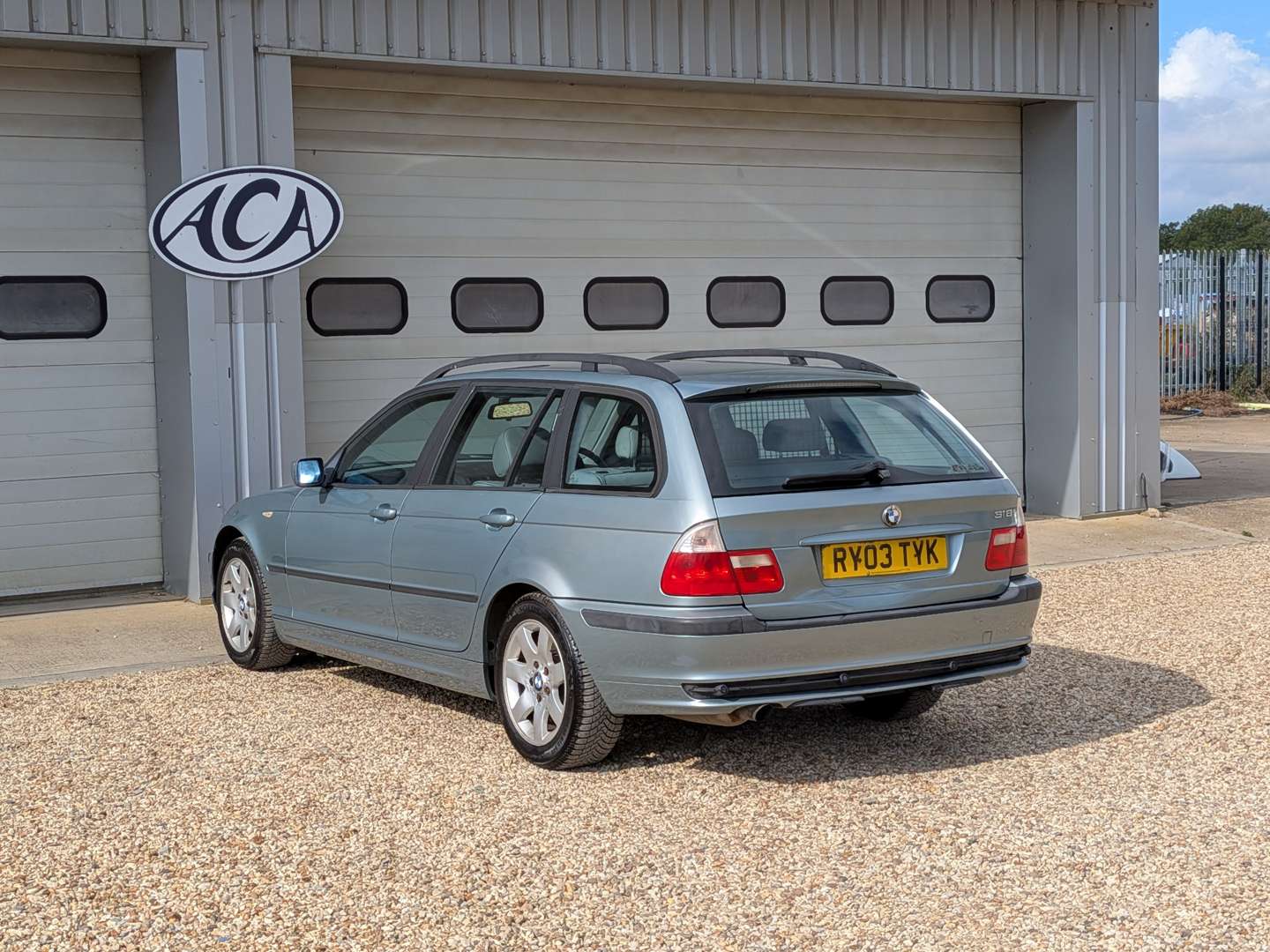 <p>2003 BMW 318I E46 SE TOURING AUTO</p>