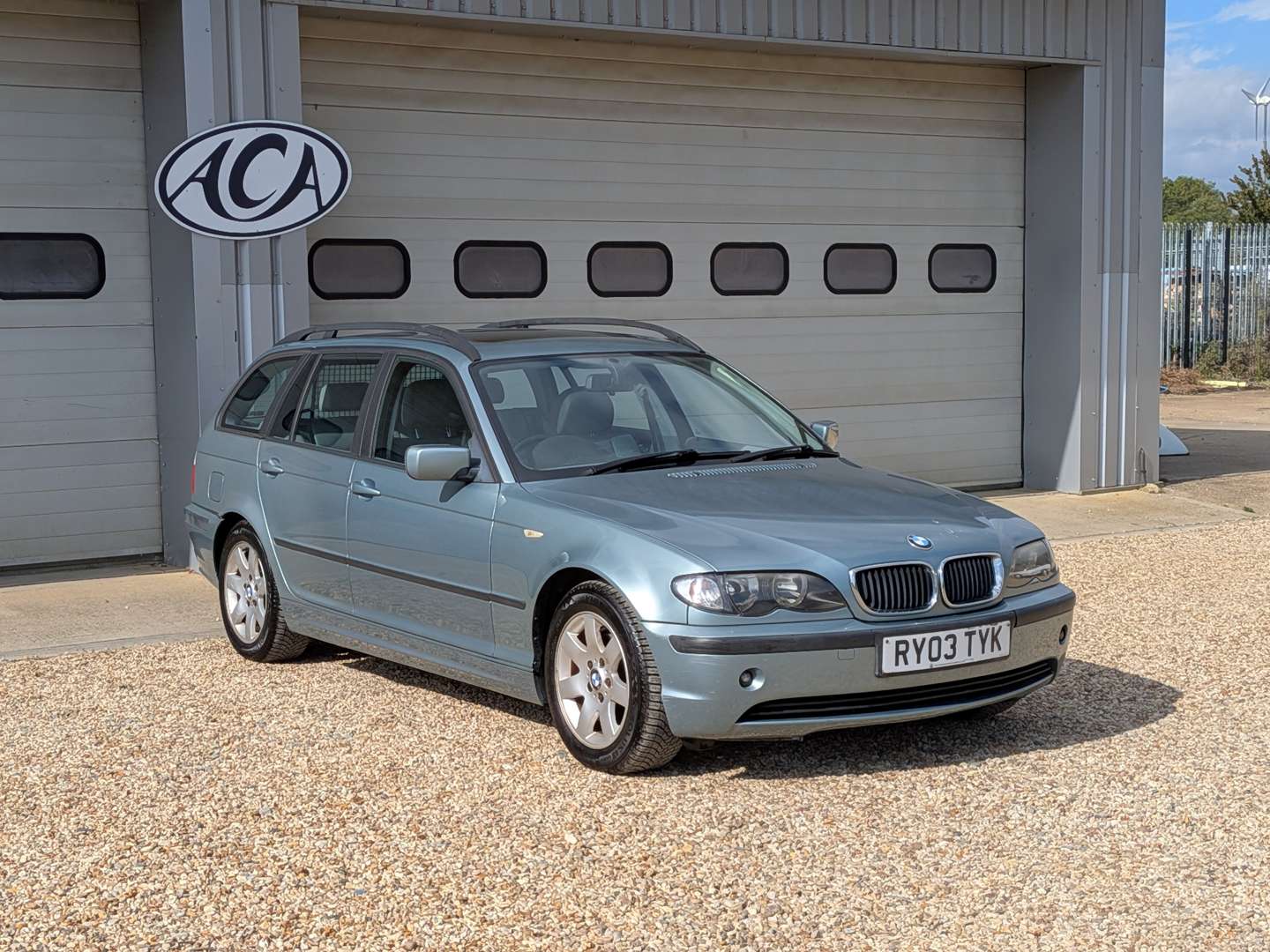 <p>2003 BMW 318I E46 SE TOURING AUTO</p>