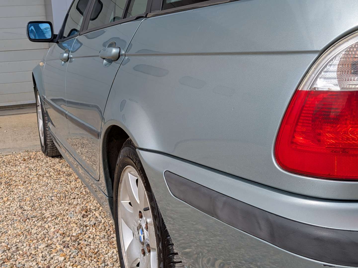 <p>2003 BMW 318I E46 SE TOURING AUTO</p>