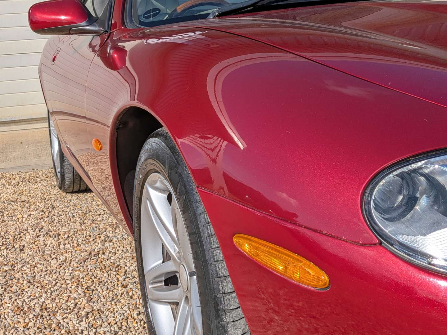 <p>2004 JAGUAR XK8 4.2 CONVERTIBLE AUTO</p>