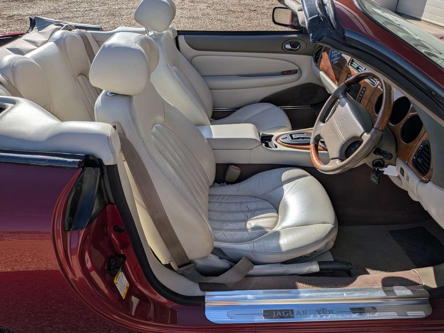 <p>2004 JAGUAR XK8 4.2 CONVERTIBLE AUTO</p>