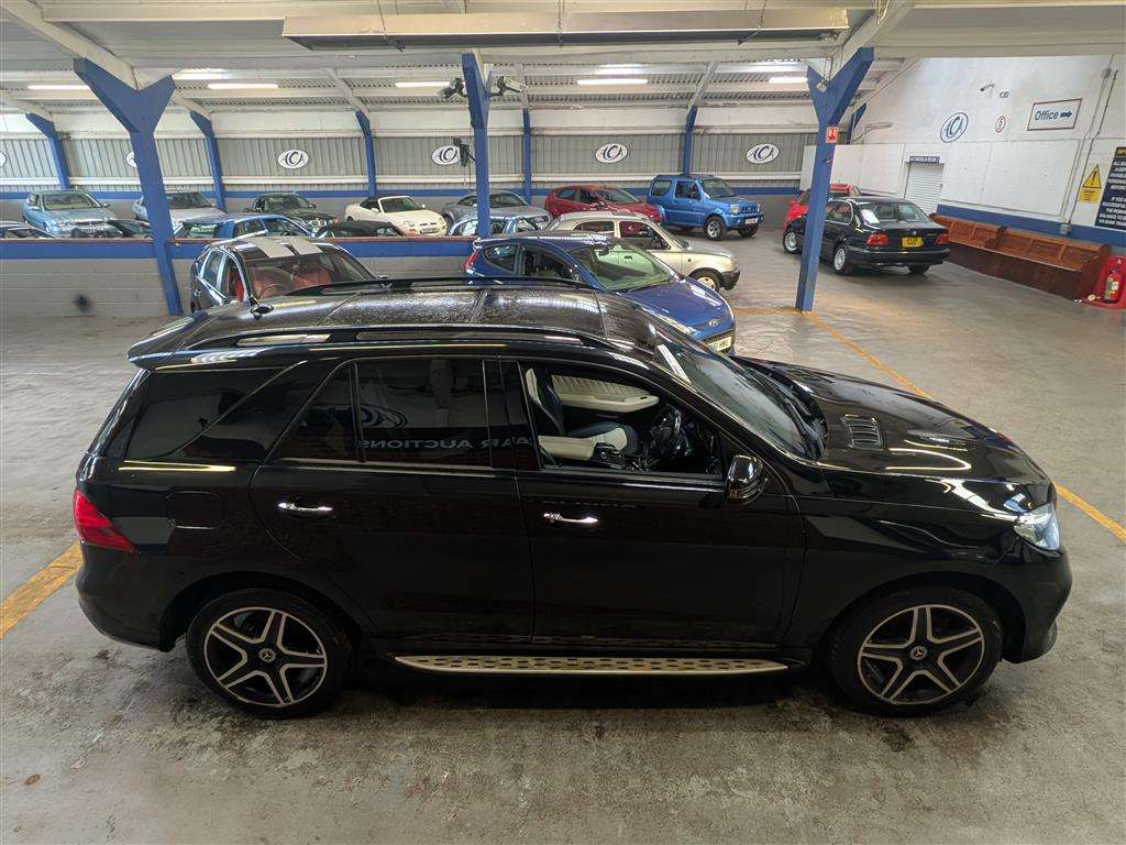 <p>2018 MERCEDES-BENZ GLE 250 AMG NGHT ED PRM+D</p>