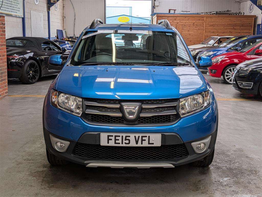 <p>2015 DACIA SANDERO STEPWAY LAUREATE</p>