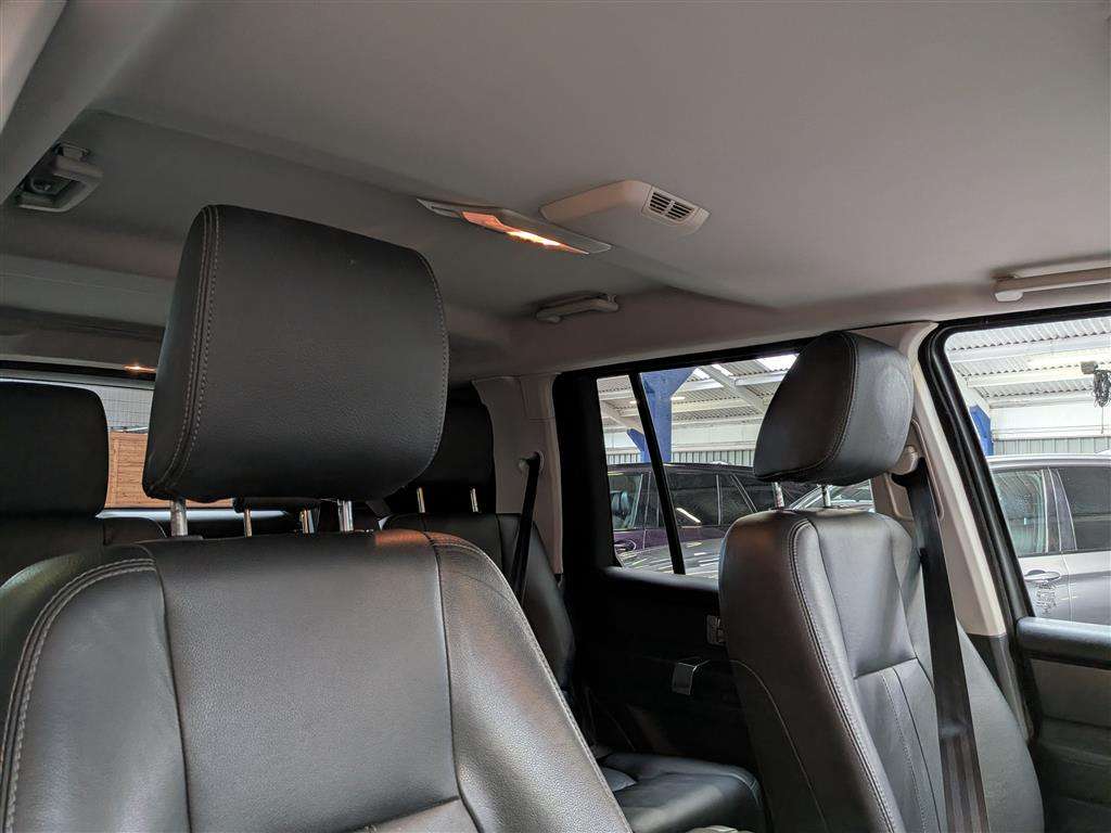 <p>2016 LAND ROVER DISCOVERY SE SDV6 AUTO</p>