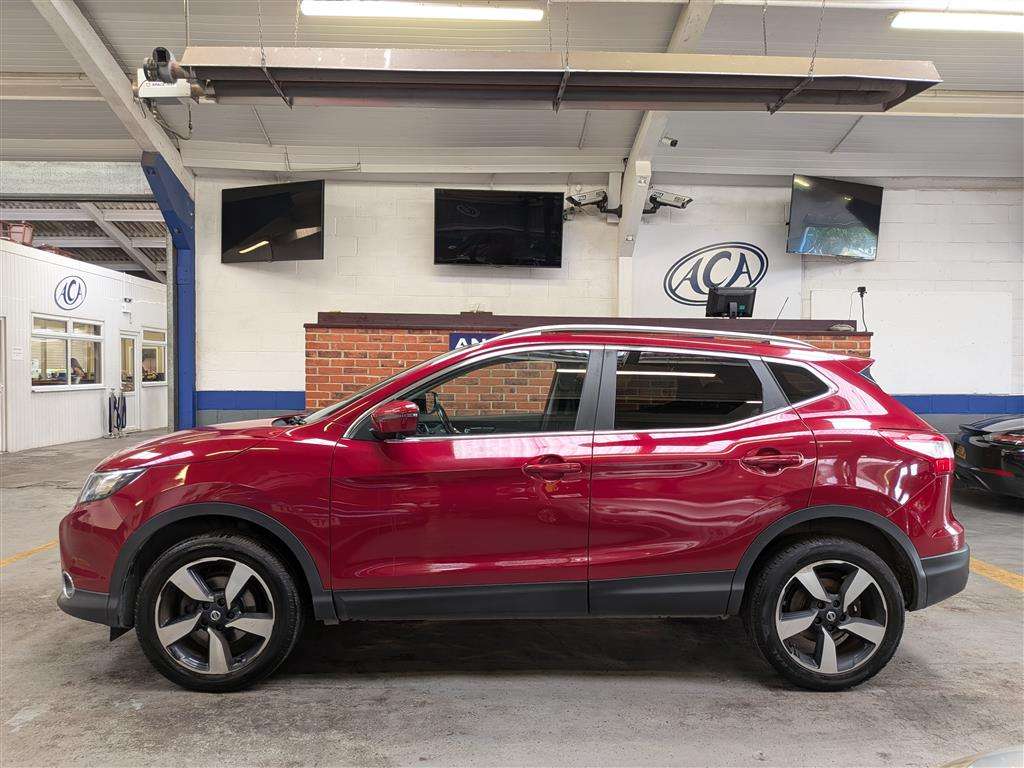 <p>2017 NISSAN QASHQAI N-CONNECTA DCI</p>