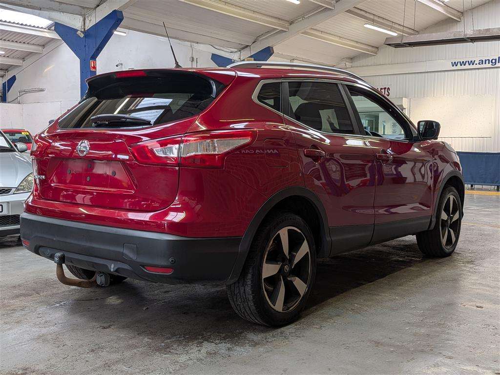 <p>2017 NISSAN QASHQAI N-CONNECTA DCI</p>