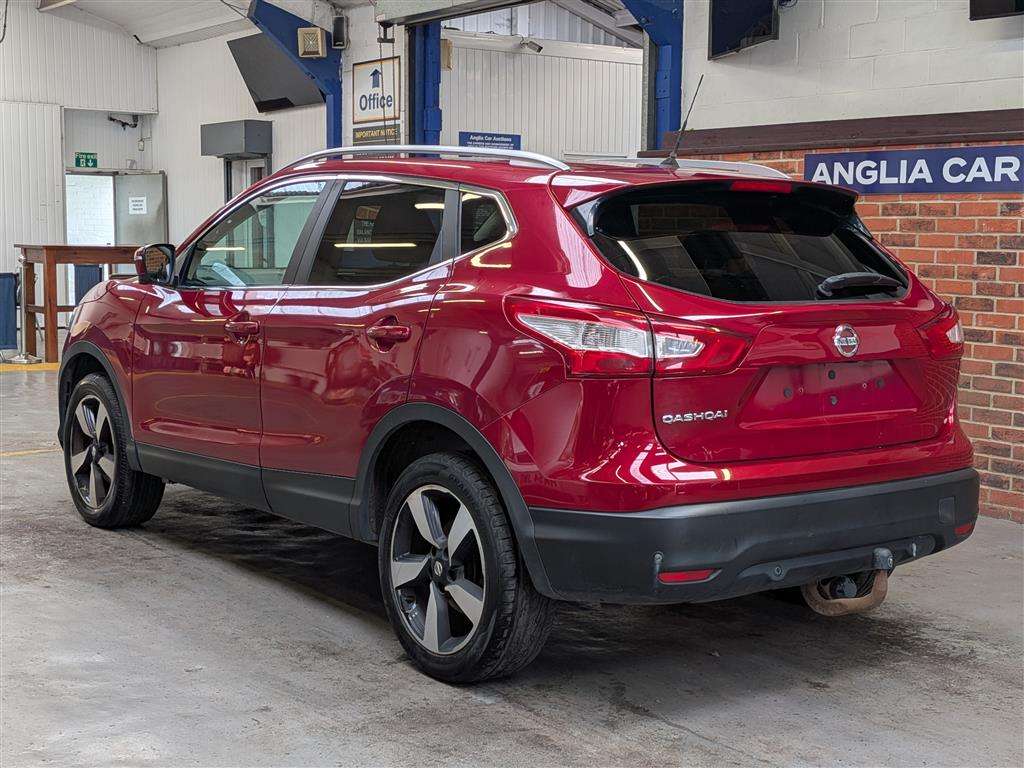 <p>2017 NISSAN QASHQAI N-CONNECTA DCI</p>