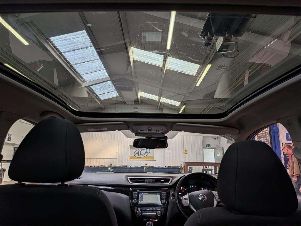 <p>2017 NISSAN QASHQAI N-CONNECTA DCI</p>