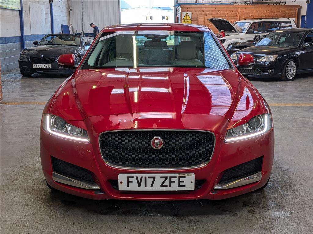 <p>2017 JAGUAR XF PRESTIGE D AUTO</p>