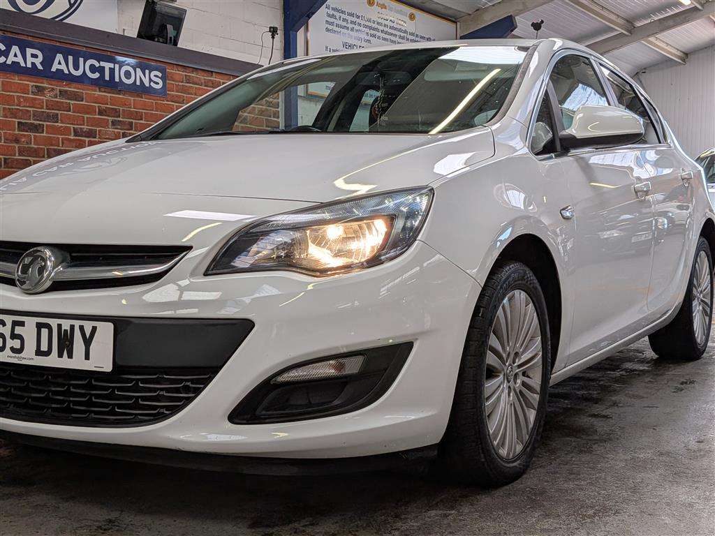 <p>2015 VAUXHALL ASTRA EXCITE</p>
