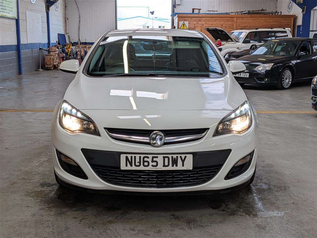 <p>2015 VAUXHALL ASTRA EXCITE</p>