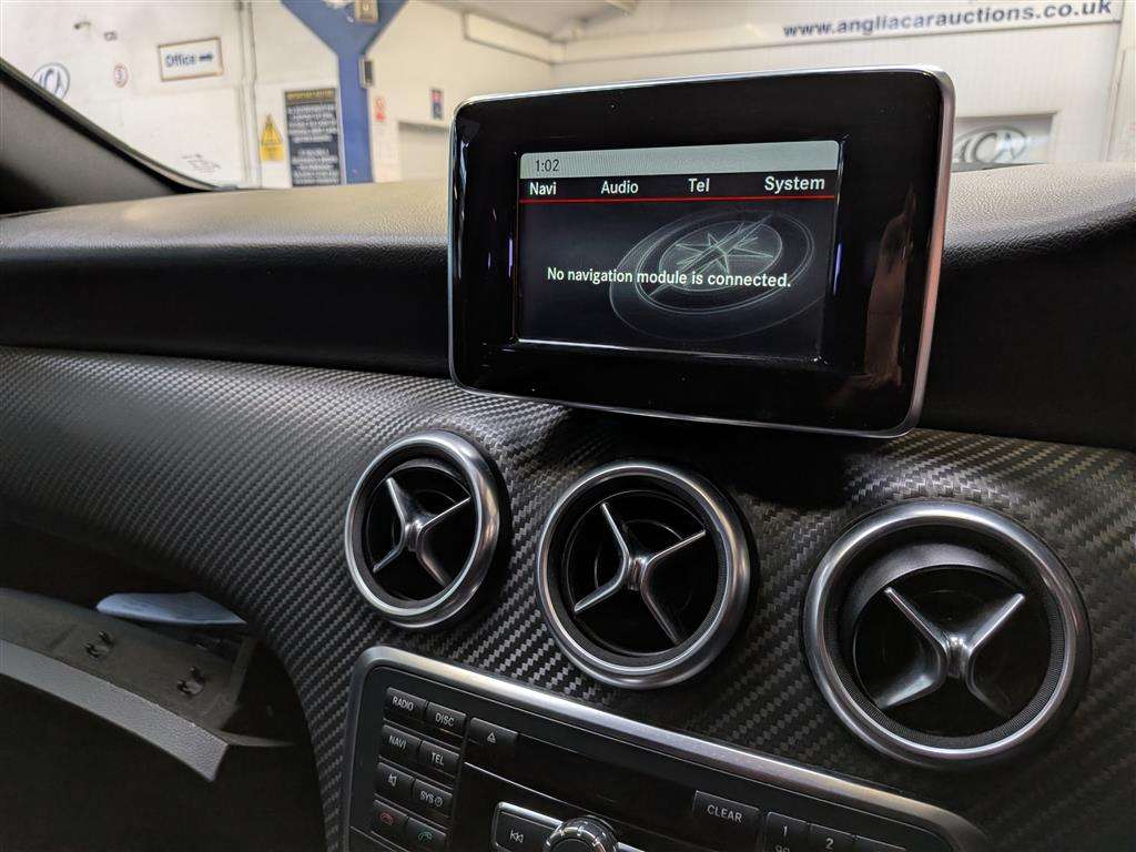 <p>2013 MERCEDES-BENZ A180 BLUE-CY AMG SPORT CD</p>