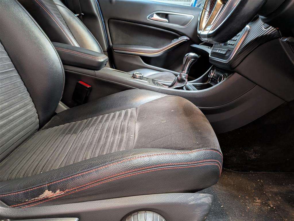 <p>2013 MERCEDES-BENZ A180 BLUE-CY AMG SPORT CD</p>