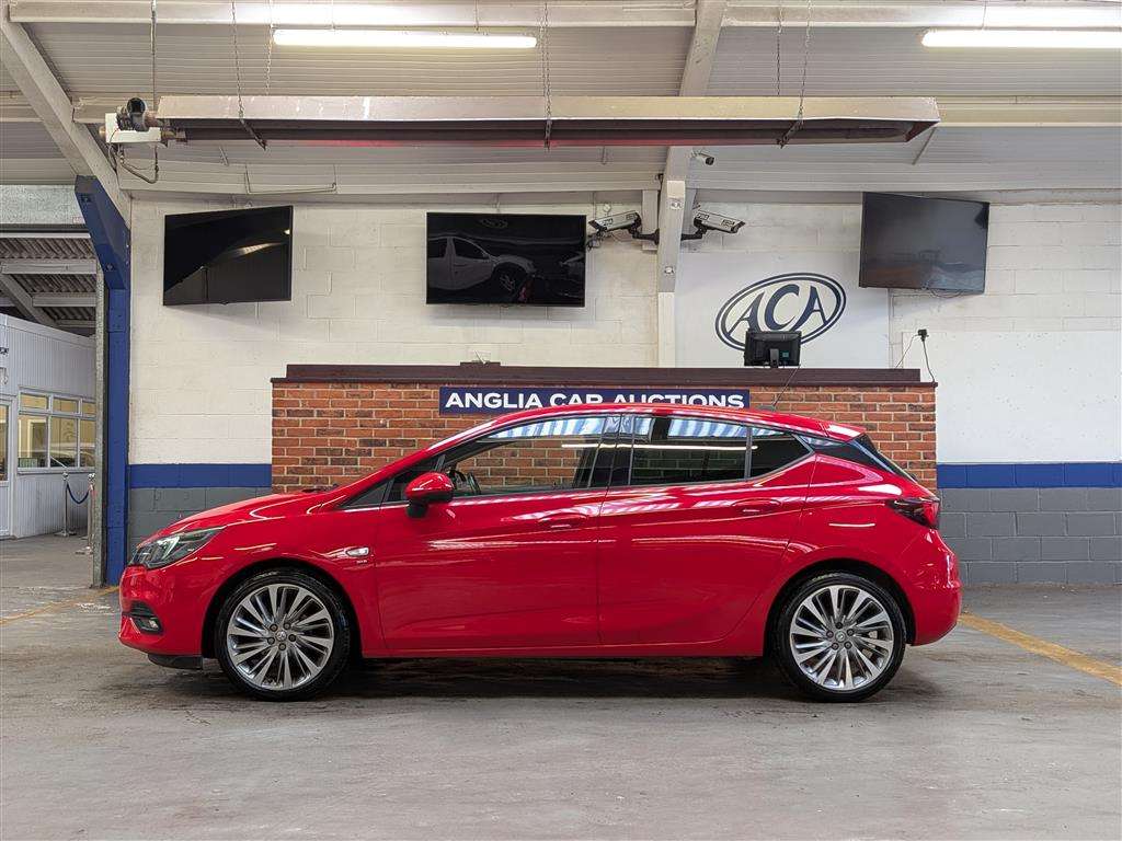 <p>2020 VAUXHALL ASTRA SRI VX LINE NAV TUR</p>