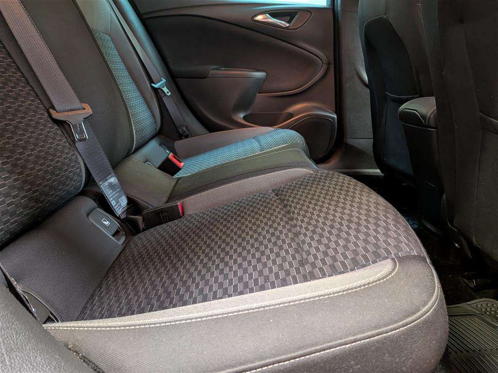 <p>2020 VAUXHALL ASTRA SRI VX LINE NAV TUR</p>