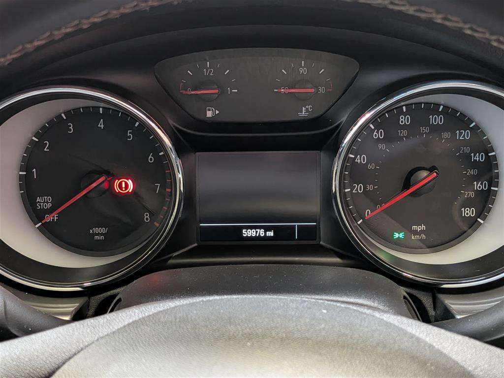 <p>2020 VAUXHALL ASTRA SRI VX LINE NAV TUR</p>