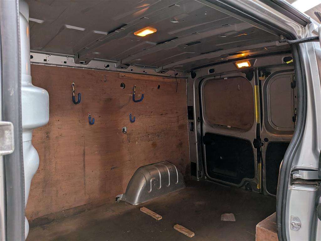 <p>2015 VAUXHALL VIVARO 2700 SPORTIVE CDTI</p>