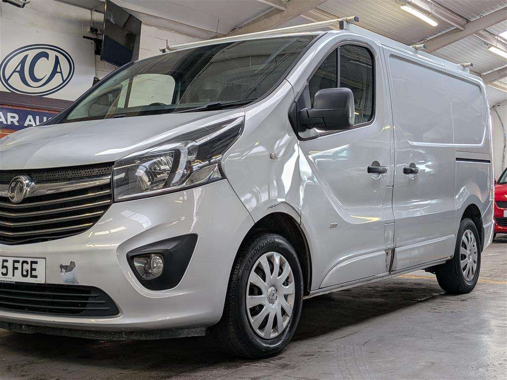 <p>2015 VAUXHALL VIVARO 2700 SPORTIVE CDTI</p>