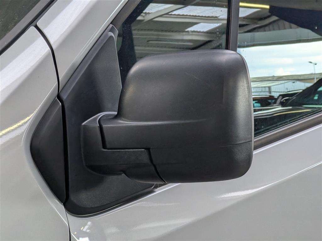 <p>2015 VAUXHALL VIVARO 2700 SPORTIVE CDTI</p>