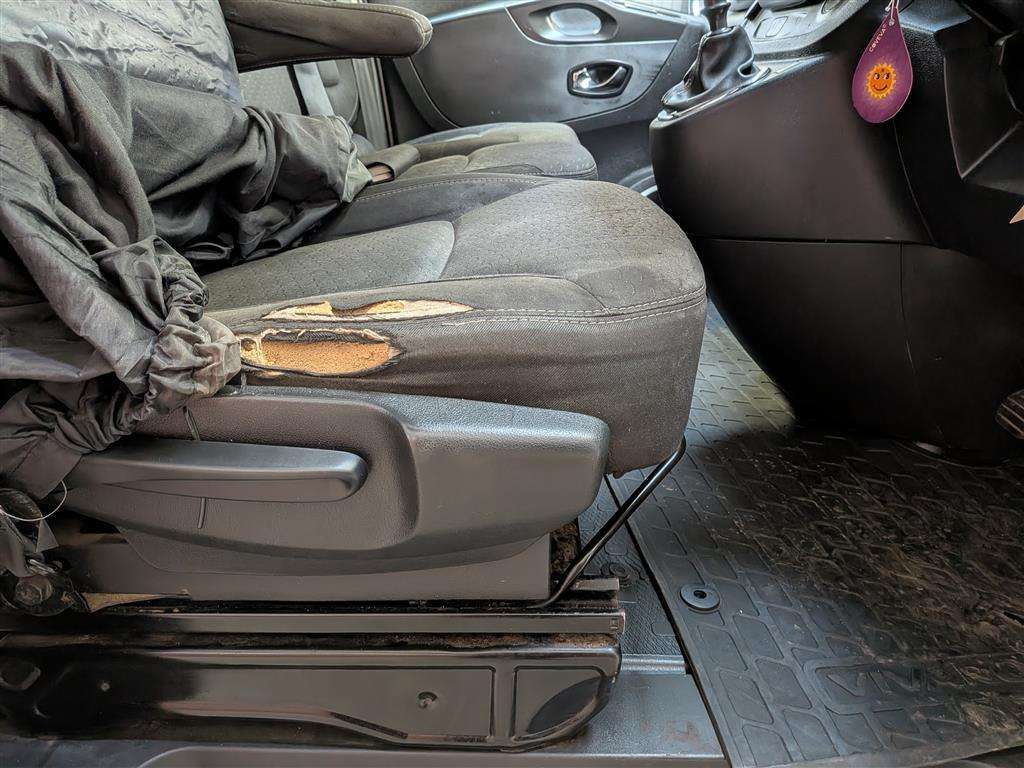 <p>2015 VAUXHALL VIVARO 2700 SPORTIVE CDTI</p>