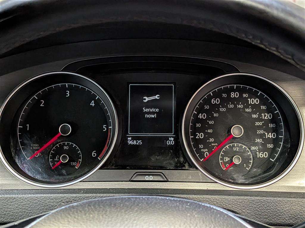<p>2013 VOLKSWAGEN GOLF SE BLUEMOTION TECH T</p>