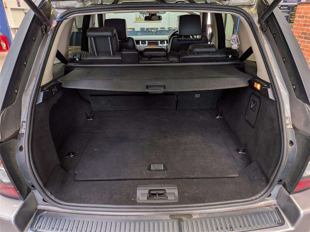 <p>2013 LAND ROVER R ROVER SPORT HSE BLACK S</p>