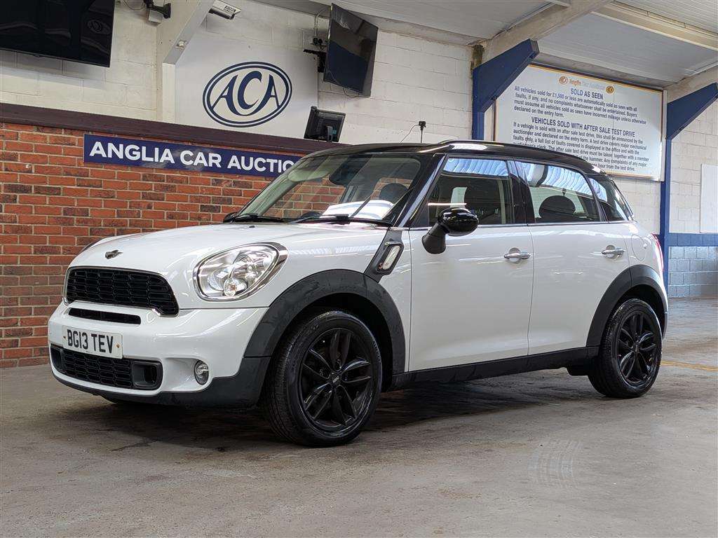 <p>2013 MINI COUNTRYMAN COOPER SD</p>