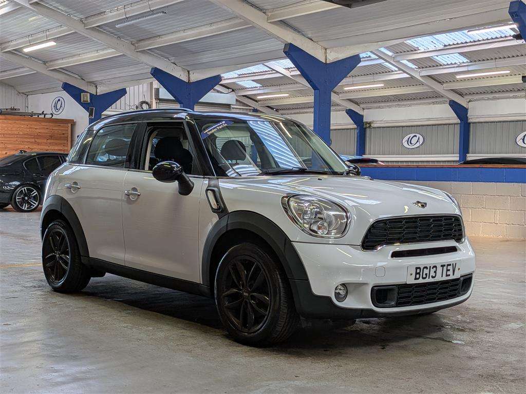 <p>2013 MINI COUNTRYMAN COOPER SD</p>
