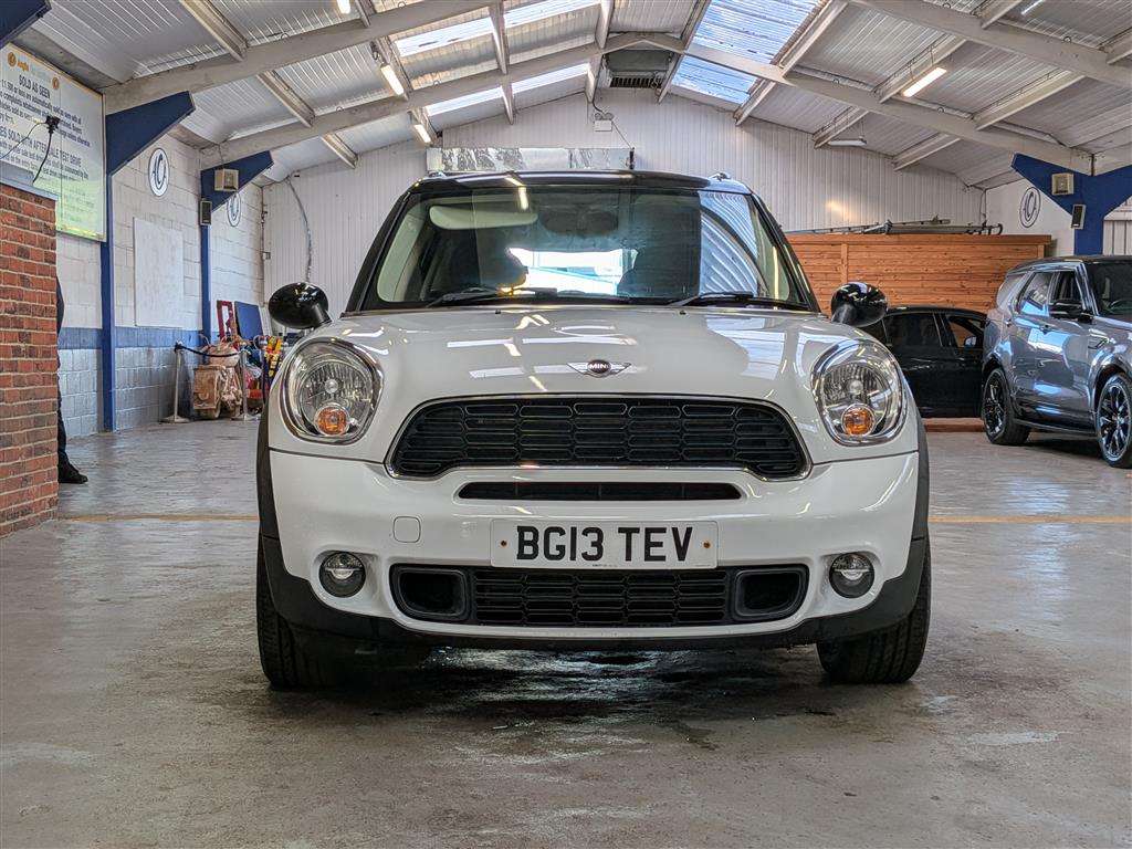 <p>2013 MINI COUNTRYMAN COOPER SD</p>