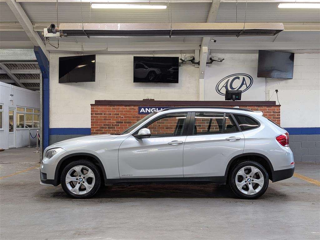 <p>2015 BMW X1 SDRIVE18D SE</p>