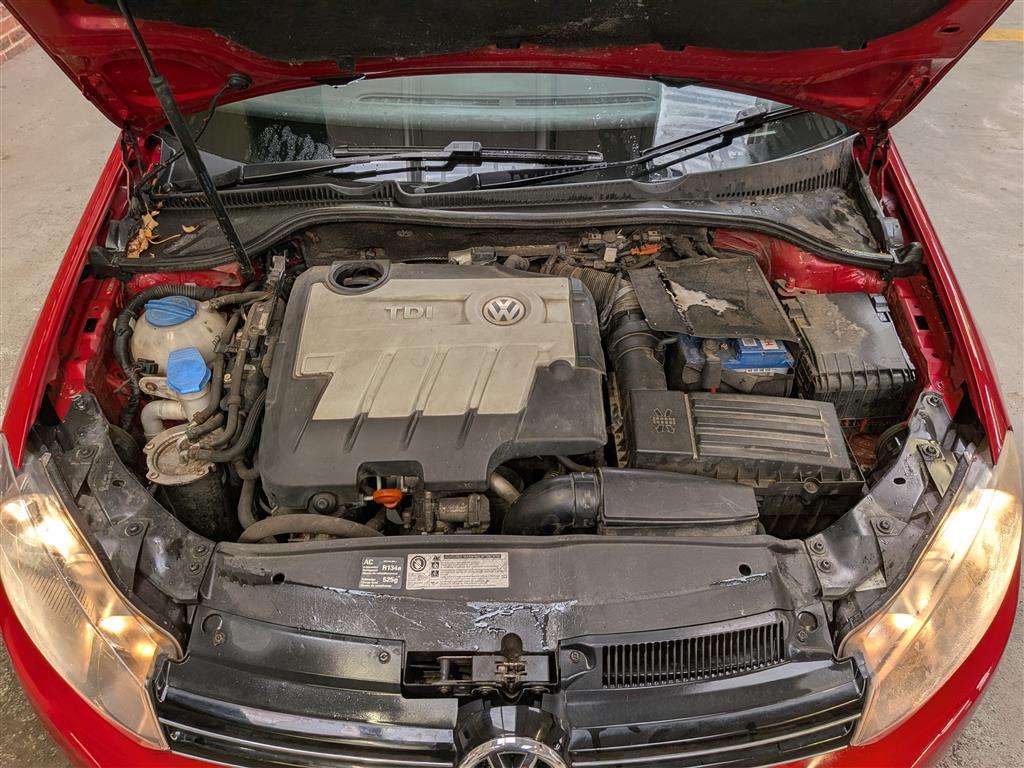 <p>2009 VOLKSWAGEN GOLF SE TDI</p>