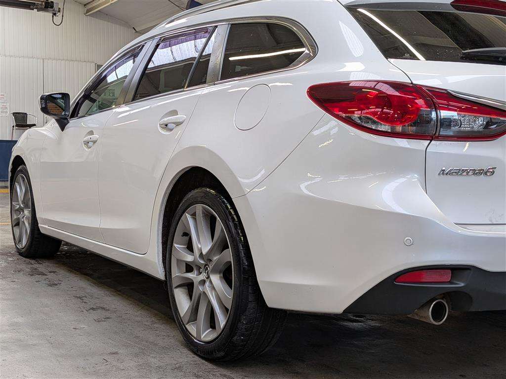 <p>2013 MAZDA 6 SPORT NAV D</p>