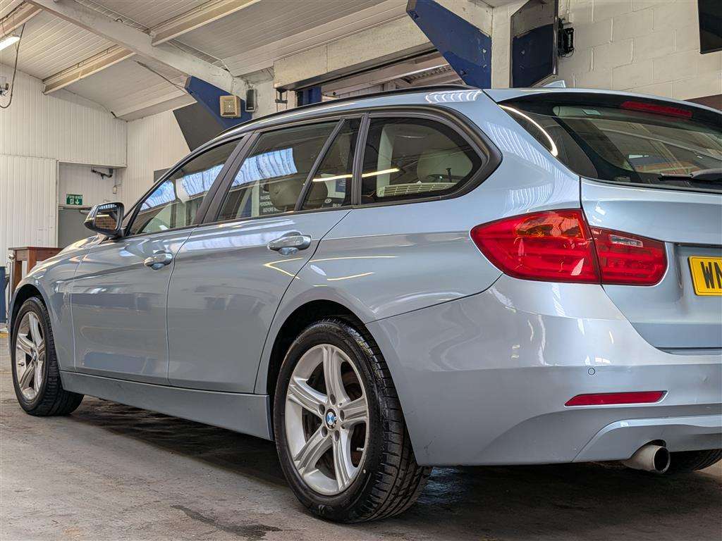 <p>2014 BMW 316I SE</p>