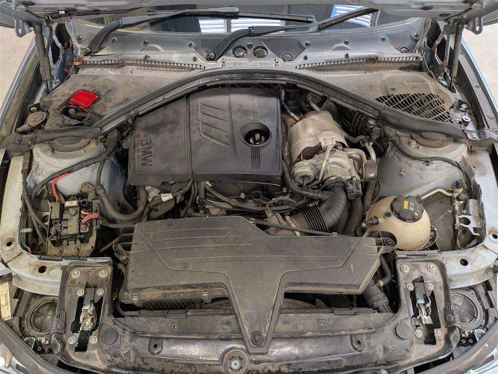 <p>2014 BMW 316I SE</p>