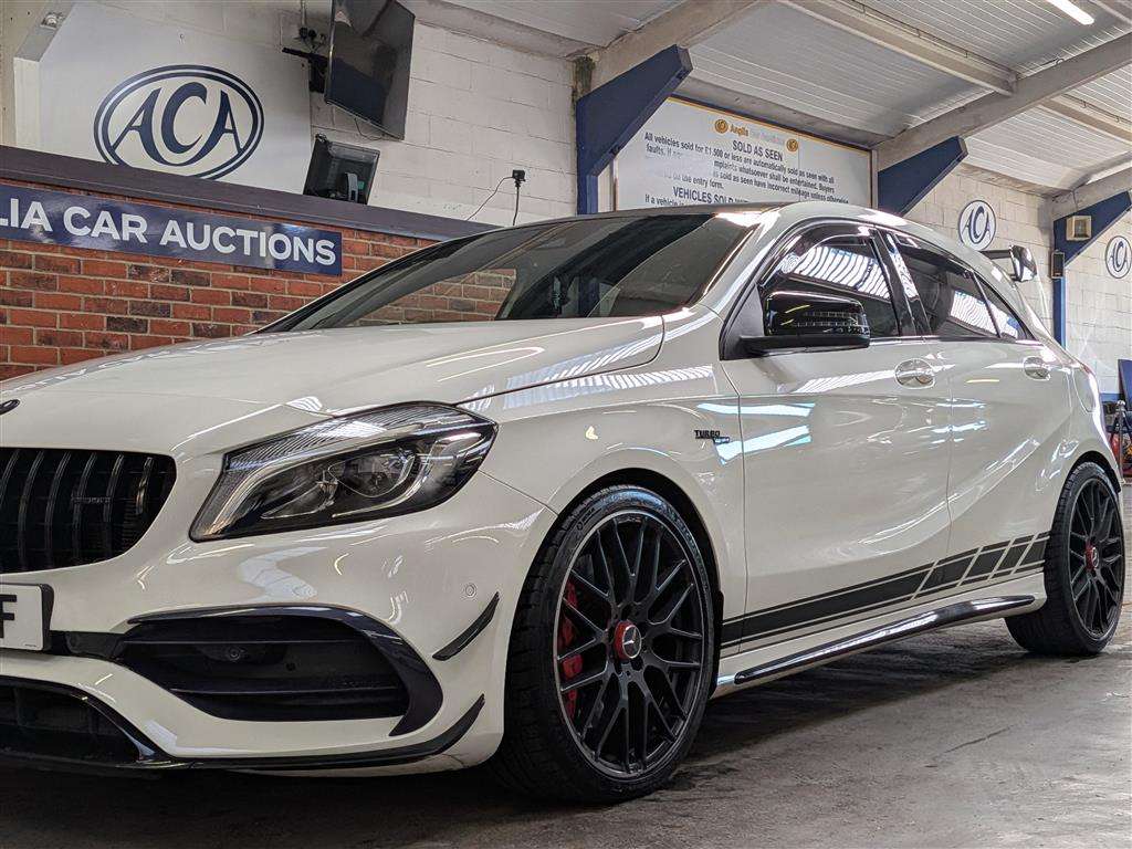 <p>2017 MERCEDES-BENZ A45 AMG 4MATIC AUTO</p>