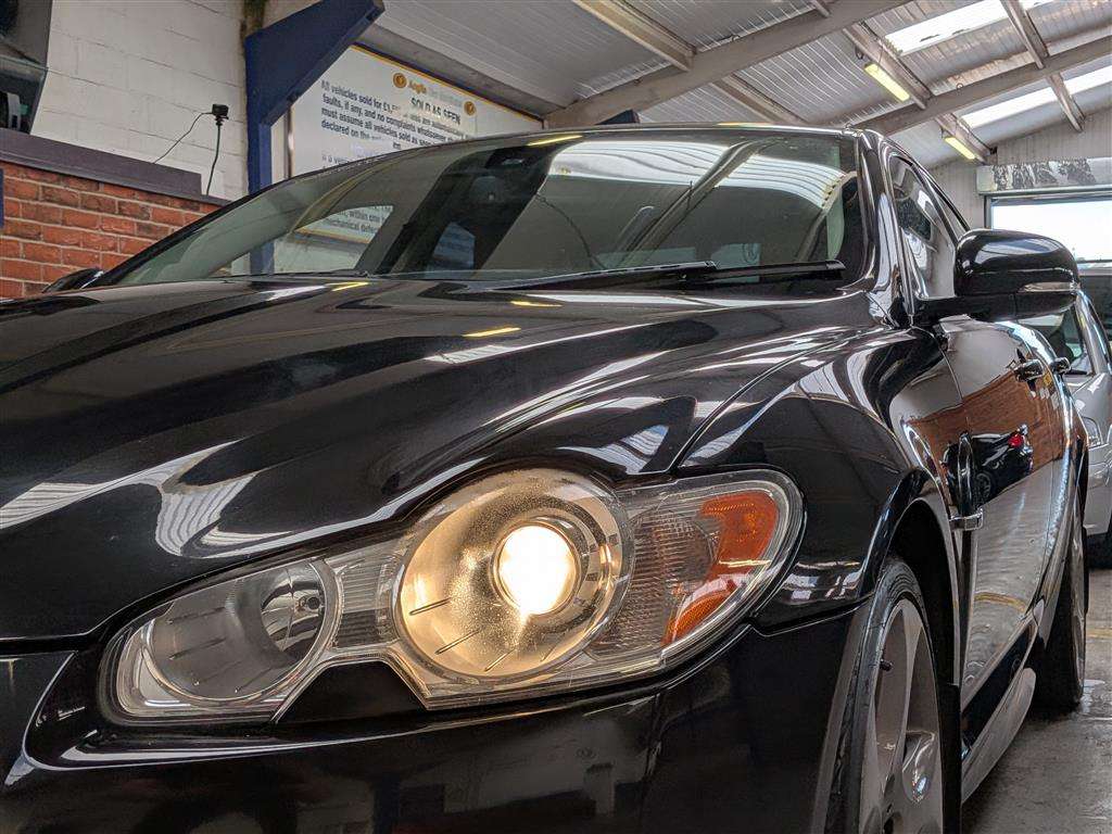 <p>2010 JAGUAR XF S PREMIUM LUXURY V6 AUTO</p>