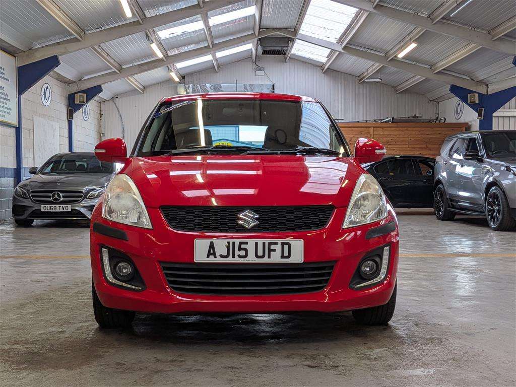 <p>2015 SUZUKI SWIFT SZ4</p>