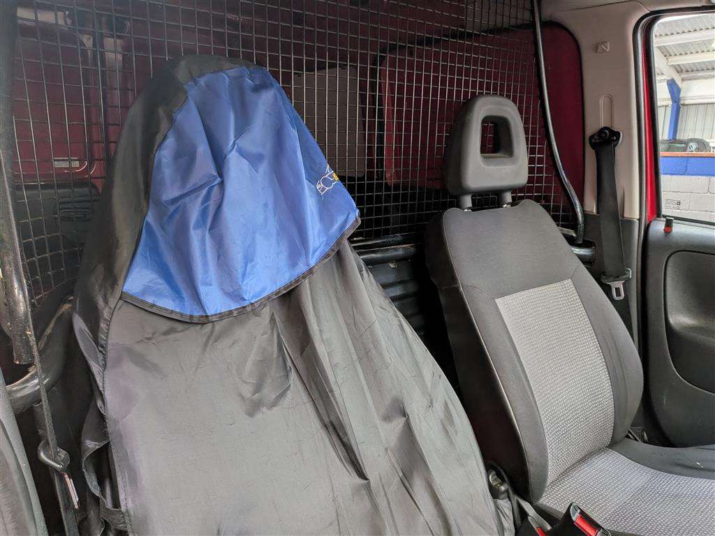 <p>2010 VAUXHALL COMBO 1700 CDTI</p>
