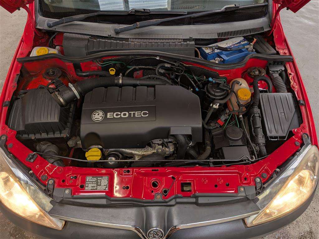 <p>2010 VAUXHALL COMBO 1700 CDTI</p>