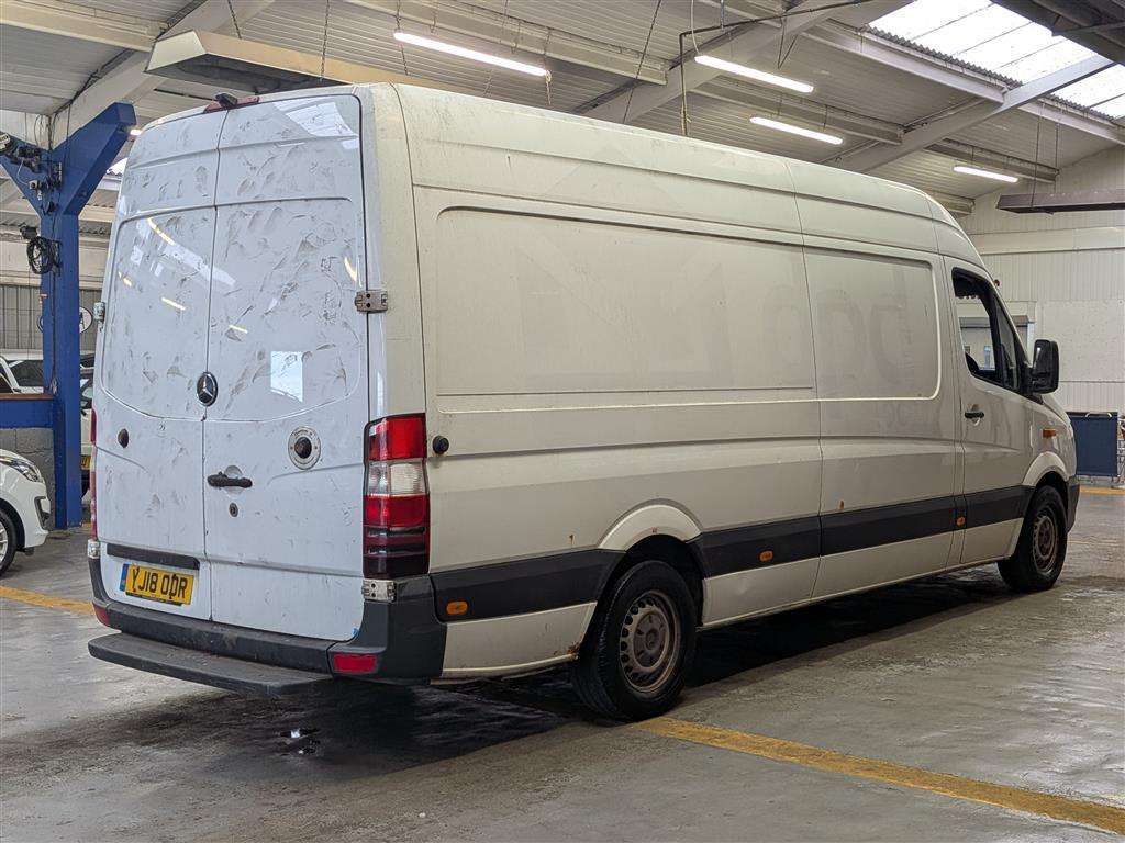 <p>2018 MERCEDES-BENZ SPRINTER 311CDI</p>