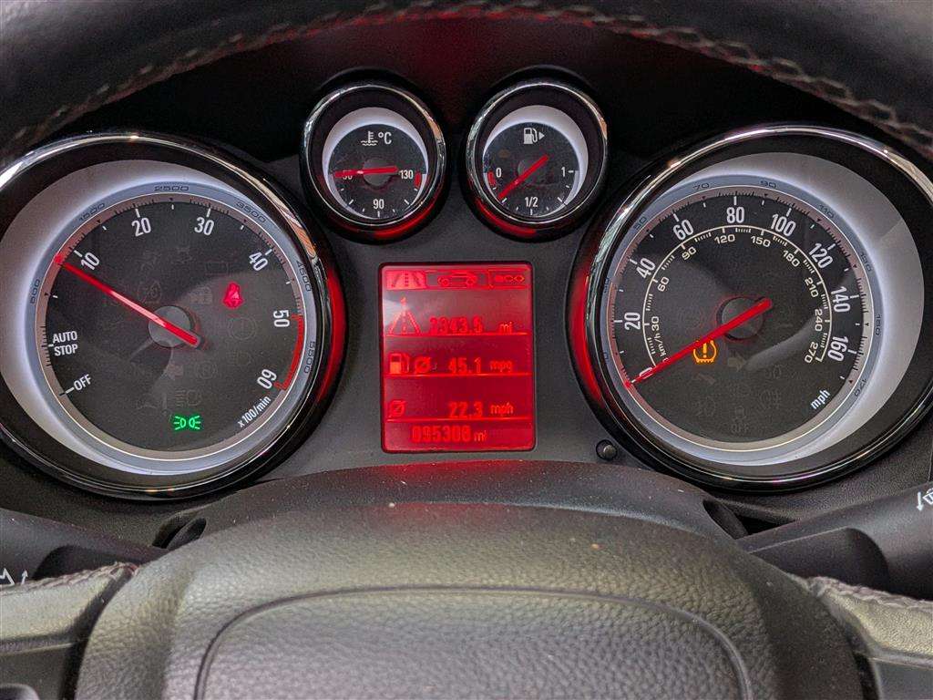 <p>2015 VAUXHALL CASCADA SE CDTI S/S</p>