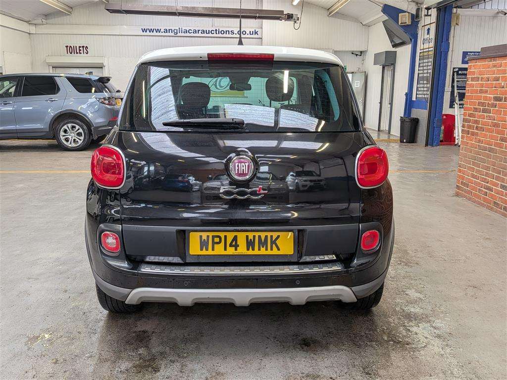 <p>2014 FIAT 500L TREKKING MULTIJET</p>