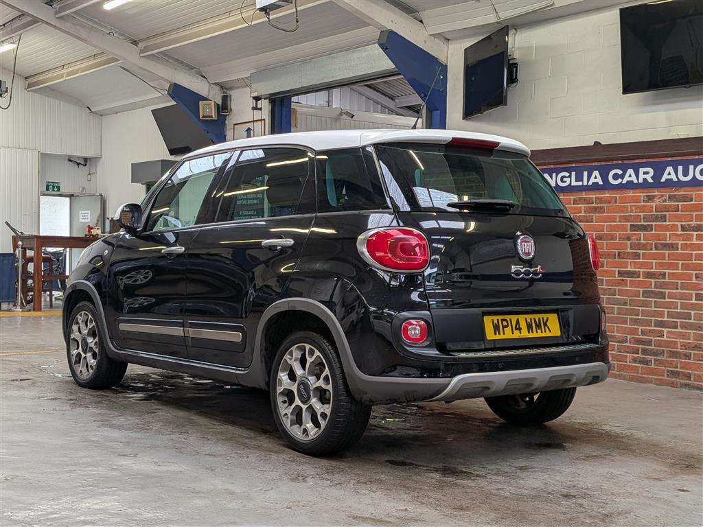 <p>2014 FIAT 500L TREKKING MULTIJET</p>