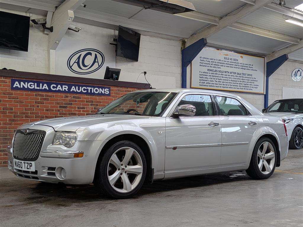 <p>2010 CHRYSLER 300C SR CRD AUTO</p>