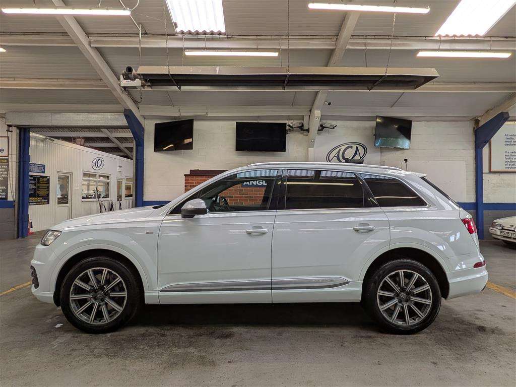 <p>2016 AUDI Q7 S LINE TDI QUATTRO AUT</p>