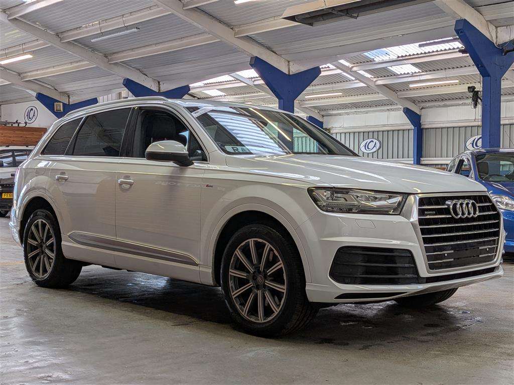<p>2016 AUDI Q7 S LINE TDI QUATTRO AUT</p>